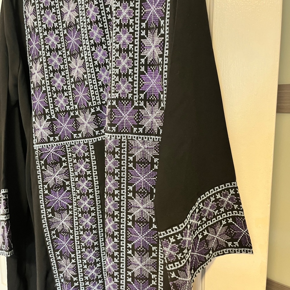 New Palestinian inspired Thobe - Picture 2 of 3